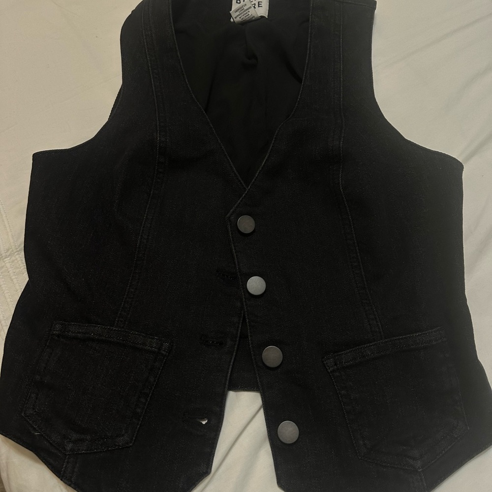 Elle Charcoal Button-Up Vest